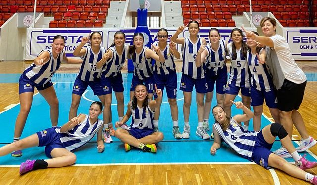 Manisa Kız İl Karması Türkiye Şampiyonu oldu