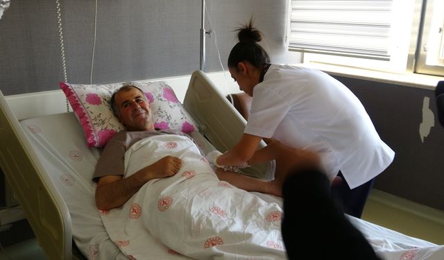 5'i cerrah 10 kişinin girdiği ameliyat 3,5 saat sürdü