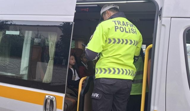 Manisa’da okul servislerine denetim