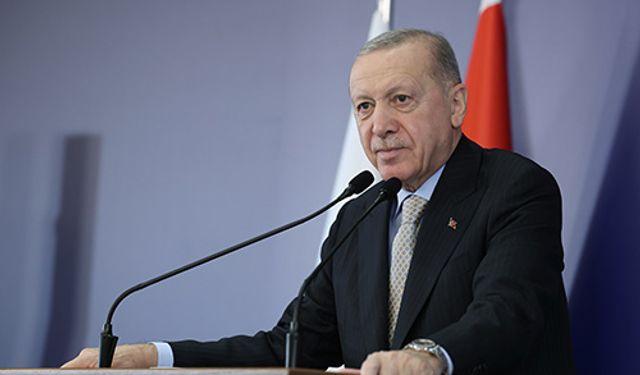 Cumhurbaşkanı Erdoğan: Yüreğin yetiyorsa şimdi de su bidonuyla kürsüye çıksana