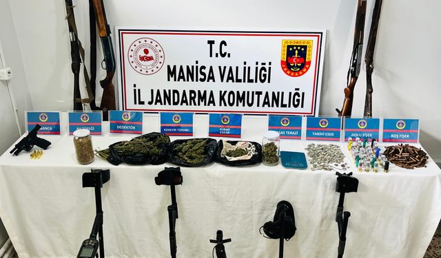 Manisa'da jandarmadan şok baskın!