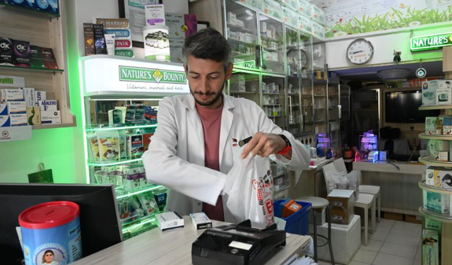 17 Kasım 2025 Pazartesi Manisa'daki nöbetçi eczaneler