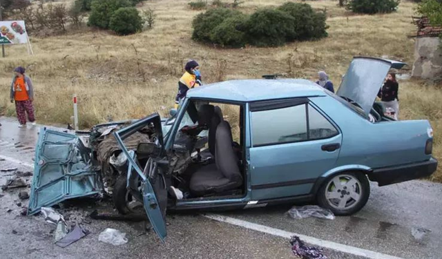 Manisa'daki feci kazada bir yaşındaki bebek hayatını kaybetti