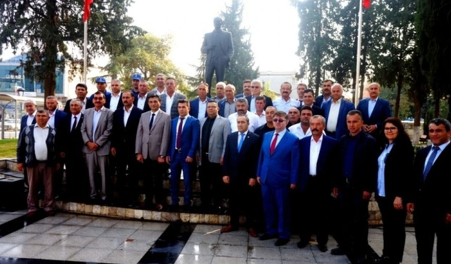 Sarıgöllü muhtarlar Muhtarlar Günü'nü kutladı