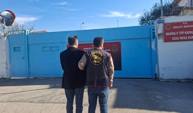 Manisa’da 4 firari yakalandı