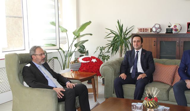 Ak Parti Milletvekili Kasapoğlu Kula'ya ziyarette bulundu