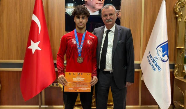 Milli Güreşçi Kadir Kadiroğlu’ndan Başkan Balaban’a ziyaret