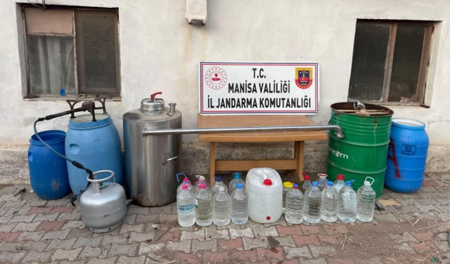 Salihli’de sahte içki üretimine jandarma baskını