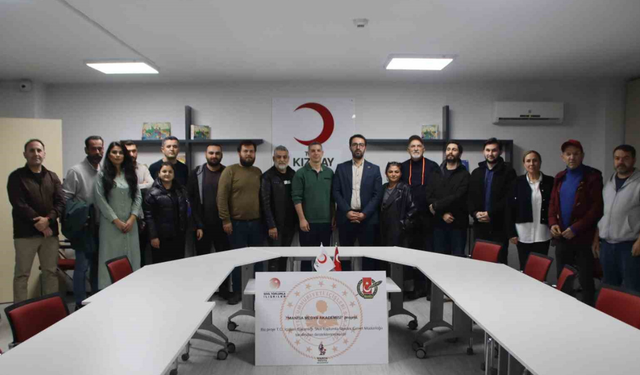 Manisa Medya Akademisi'nde ilk ders 'Yapay zeka haberciliği' oldu