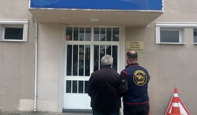 Manisa'da aranan suçlu sahte kimlik ile yakalandı