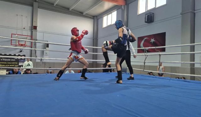 Genç sporcular Manisa’da kıyasıya mücadele etti