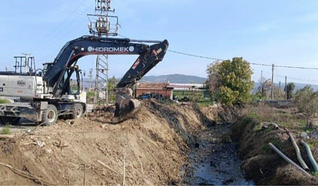 Tarım arazileri taşkınlara karşı korunuyor