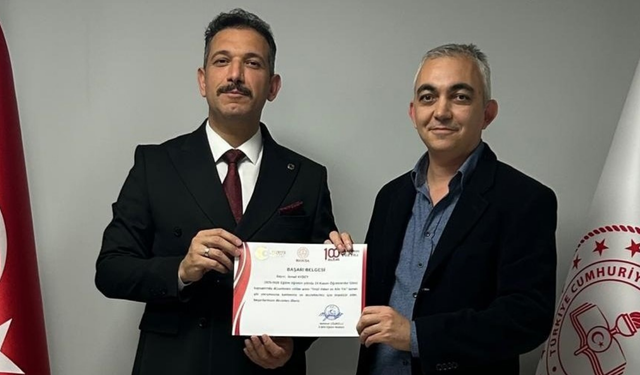 Öğretmenler Günü’nde fotoğraf ve şiir yarışması ödülleri sahiplerini buldu