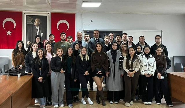 Manisa'da kaymakamlıktan kamu yönetimi uygulamalı dersi