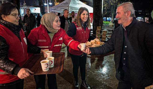 Kızılay’dan Manisa’da Regaip Kandili ikramı