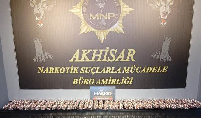 Akhisar’da uyuşturucu operasyonunda 5 kişi gözaltına alındı