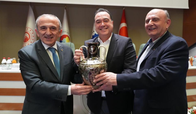 Başkan Dutlulu, TSO’da Manisa’nın geleceğini konuştu