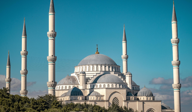 Ramazanın müjdeleyicisi olan üç aylar yarın başlıyor