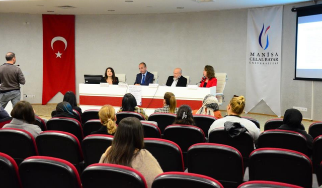 Türkiye’de İnsan ve Engelli Hakları MCBÜ’de ele alındı