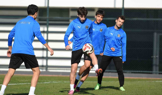 Manisa FK, Keçiörengücü maçına hazırlanıyor