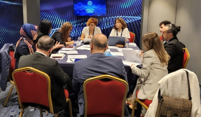 MCBÜ'den Mesleki Eğitim Zirvesi'ne önemli katkı