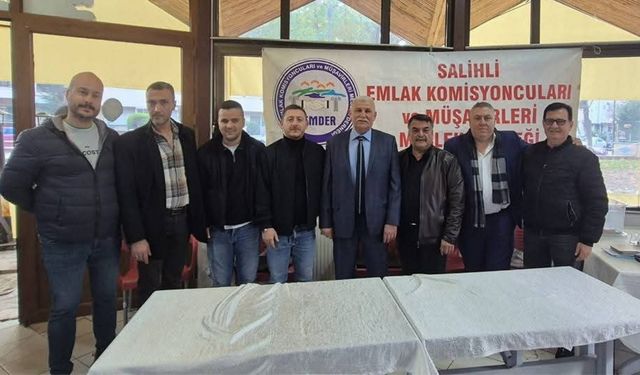 Salihli emlakçılarda bayrak değişimi