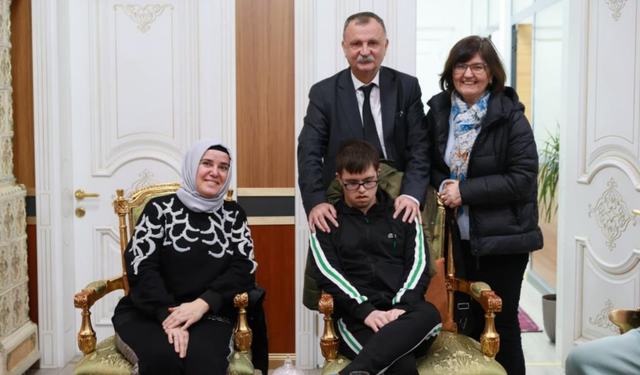 Yunusemre Belediyespor’dan down sendromlu bireylere judo eğitimi