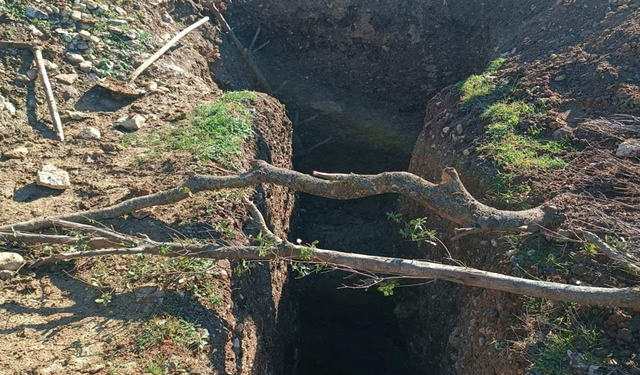 Akhisar’da 5 metrelik kaçak kazı suçüstü yakalandı