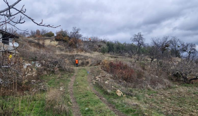Demirci’de kayıp kadın için arama çalışmaları ikinci gününde sürüyor