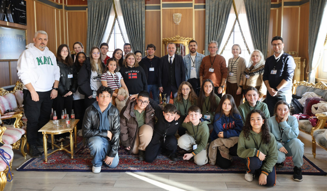 Başkan Balaban yabancı öğrencileri konuk etti