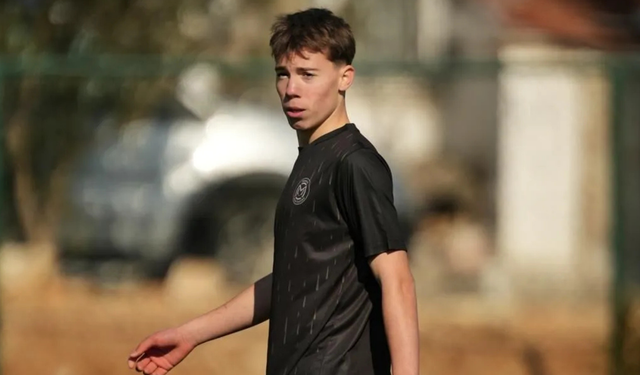 Yıldızspor 45 FK’nın yıldızı Manisa FK'ya transfer oldu