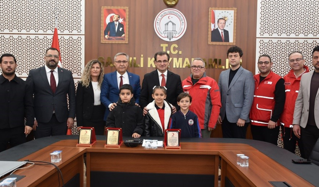 Salihli öğrencilerinden kan bağışı farkındalığı