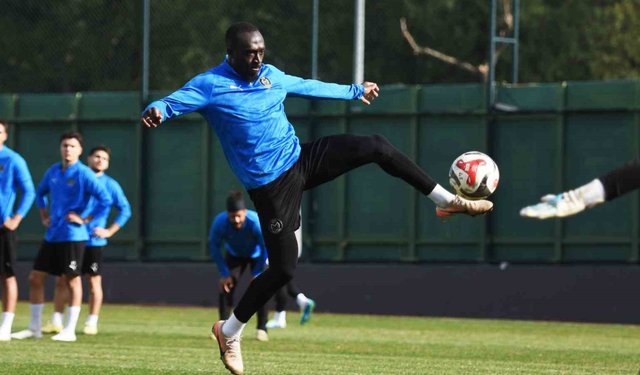 Manisa FK, Ümraniyespor maçının hazırlıklarını sürdürüyor