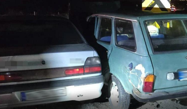 Denizli–Manisa karayolunda kavşak kazası: 2 kişi yaralandı