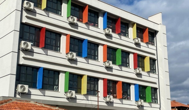 Sarıgöl’de bir ilkokula 1 milyon TL'lik okul aile birliği desteği