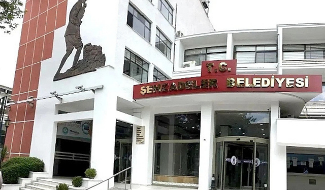 Şehzadeler Belediye Başkan Yardımcısı Onur Ceylan görevden alındı