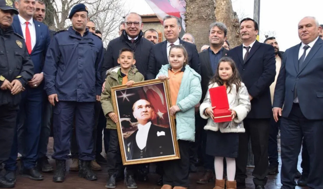 Atatürk’ün Turgutlu’ya gelişinin 103. yılı törenlerle anıldı