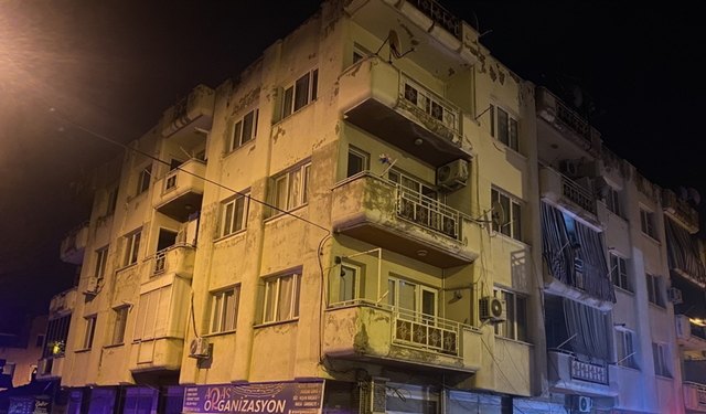Yenice Mahallesi’nde balkon yangını paniğe neden oldu