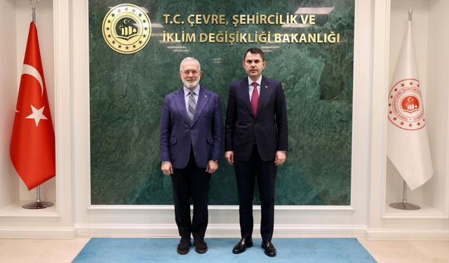 Yenişehirlioğlu duyurdu: Manisa’daki kamu binaları güneş enerjisiyle buluşuyor