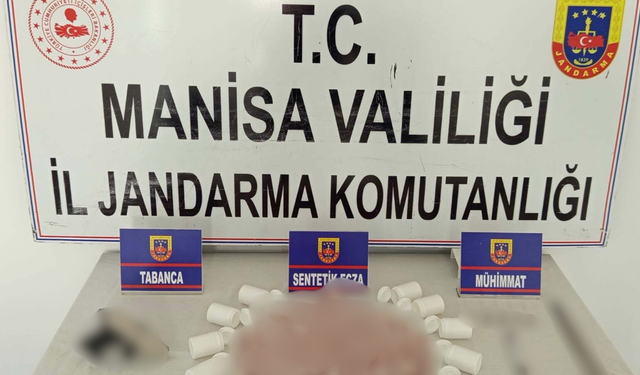 Soma’da jandarmadan yasaklı madde operasyonu: 3 kişi tutuklandı