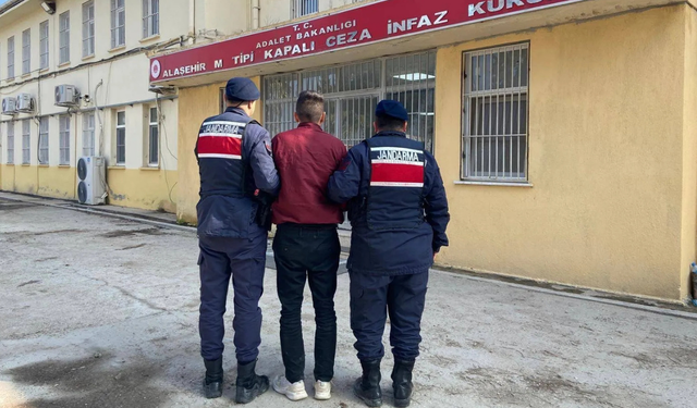 Manisa’da firari hükümlülere jandarma darbesi: 2 tutuklama