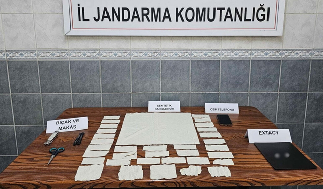 Turgutlu'da peçeteye emdirilmiş yasaklı madde ile yakalanan şüpheli tutuklandı