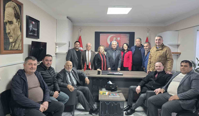 Salihlili muhtarlar yeni başkanını seçti