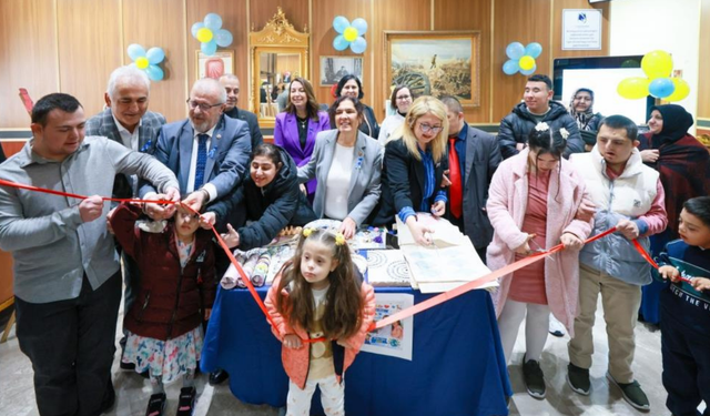 Özel bireyler yeteneklerini sergiledi, farkındalık oluşturdu