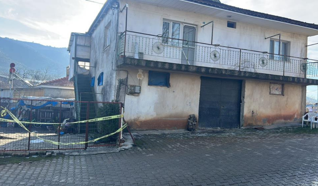 Manisa’da aile katliamı: Boşanma aşamasındaki eşini ve ailesini öldürdü