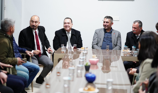 Başkan Dutlulu, Ramazan’ın son iftarında Muradiye sakinleriyle buluştu