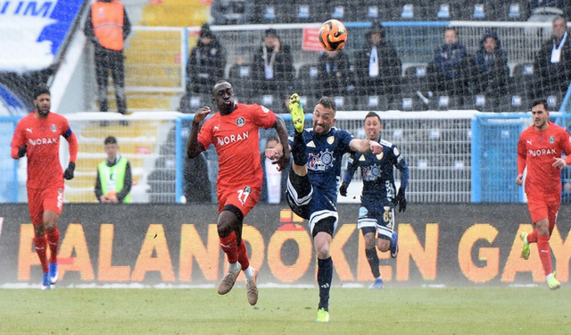 Manisa FK deplasmanda 7 farkla kaybetti