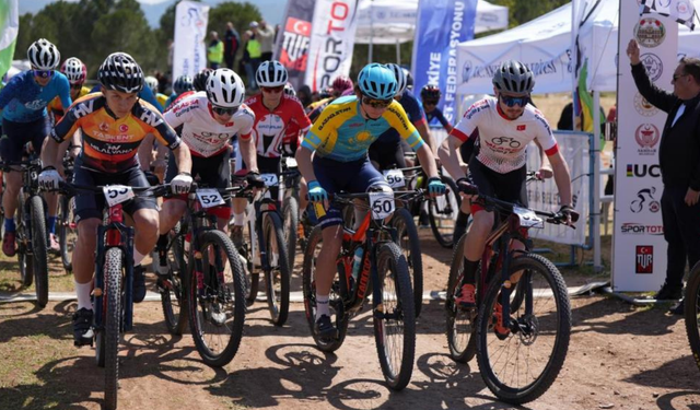 Manisa’da uluslararası bisiklet heyecanı: 6 ülkeden 649 sporcu yarıştı