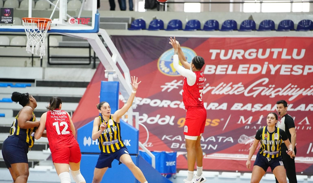 Manisa'da Potanın Kraliçeleri zirveye yürüyor