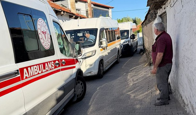 Sabah mesaisine hazırlanıyordu: Fenalaşan servis şoförü hayatını kaybetti